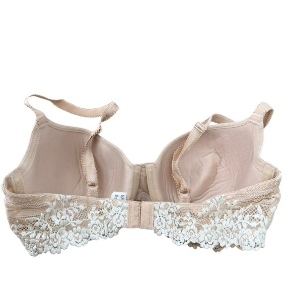 Wacoal Embace Lace Contour Bra Embrace Lace Bra in Sand Underwire Support 34B - Picture 3 of 5